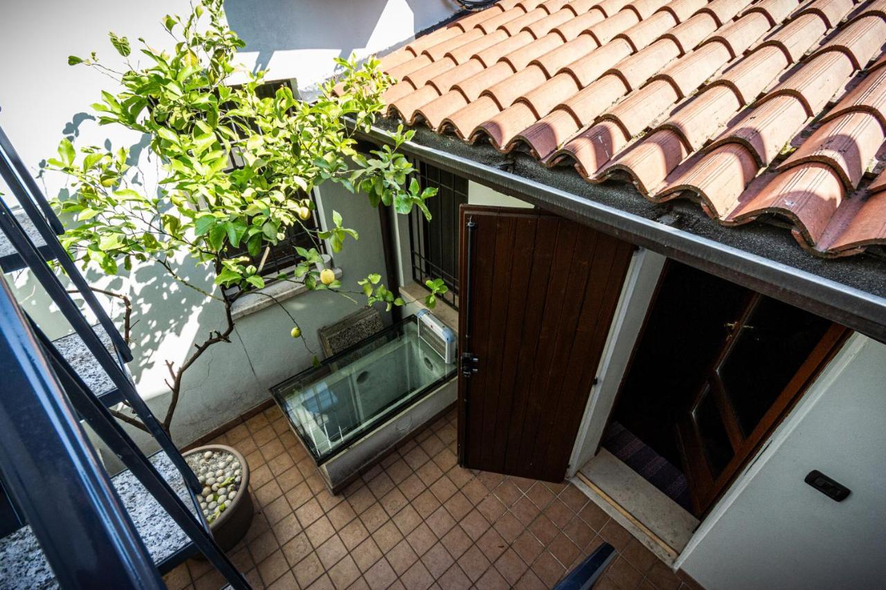 La Terrazza Apartment - Smart Holiday Mantova Esterno foto